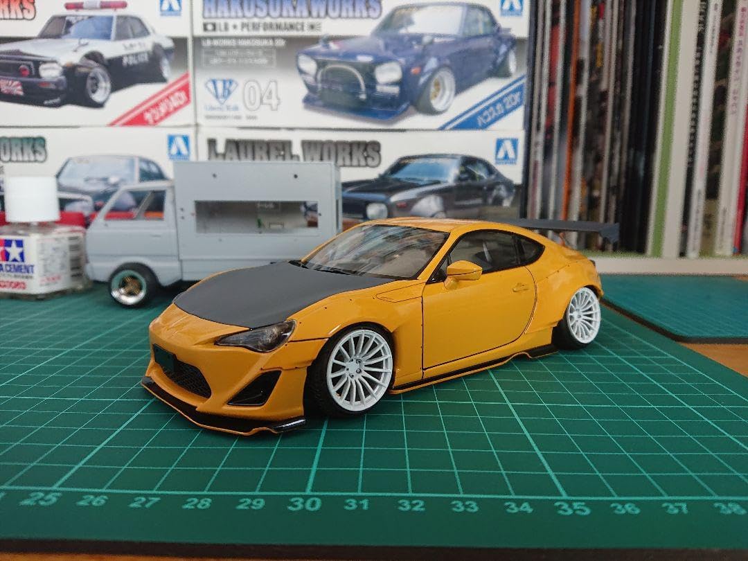 アオシマ 86 ハチロク ロケットバニー オーバーフェンダー GT 1/24